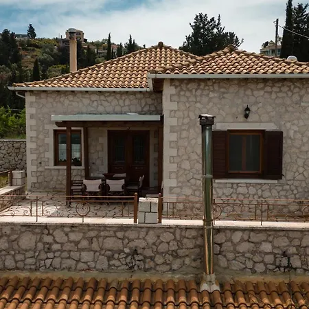 Ferienhaus Stone House Katouna