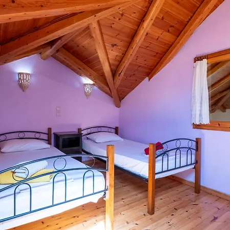 Holiday home Stone House Katouna